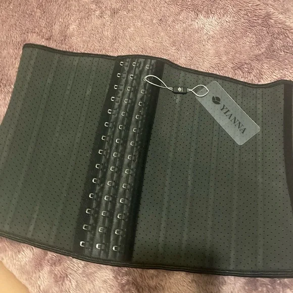 Waist trainer - Picture 2 of 3